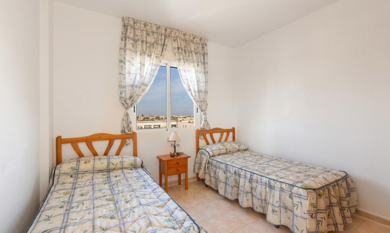 Sale - Apartment / Flat -
Orihuela Costa* - La Zenia*