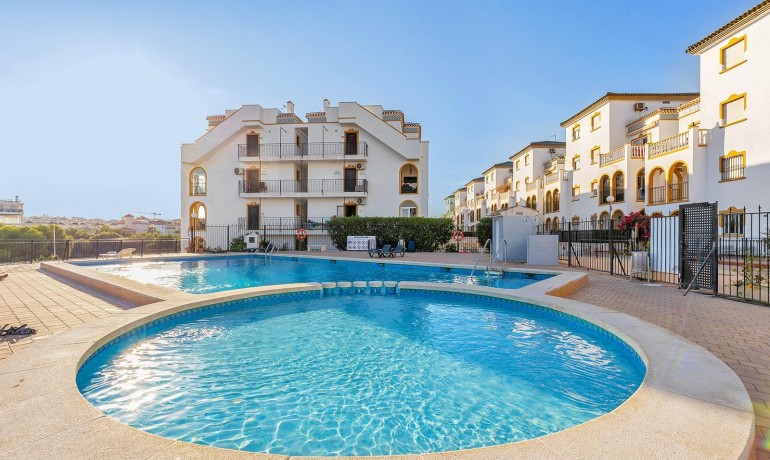 Sale - Apartment / Flat -
Orihuela Costa* - La Zenia*