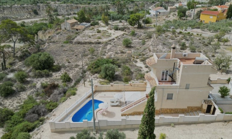 Sale - Villa -
Alicante* - Albanilla*