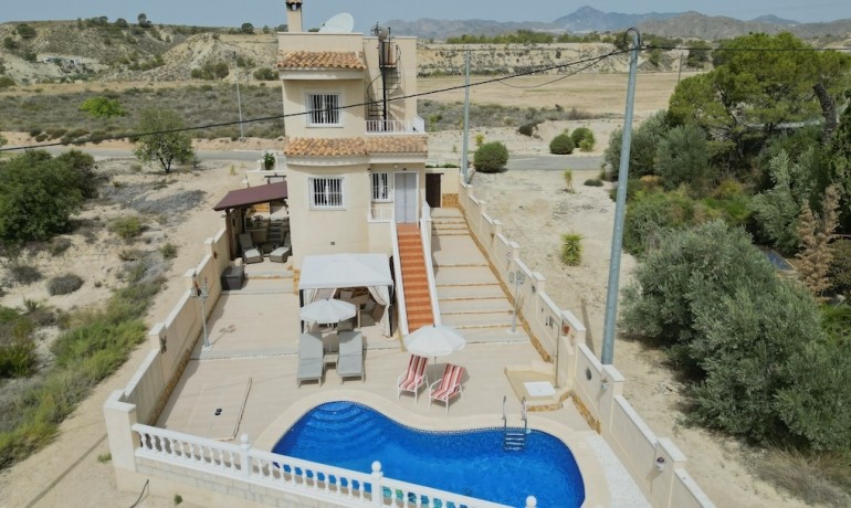 Revente - Villa -
Alicante* - Albanilla*