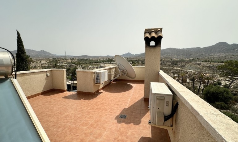 Sale - Villa -
Alicante* - Albanilla*