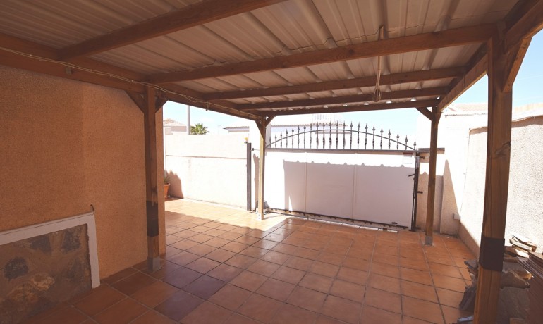 Venta - Villa -
