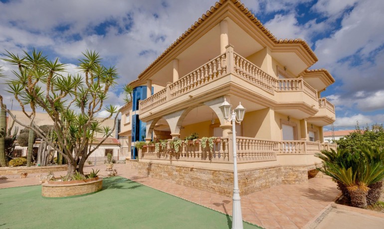 Sale - Villa -
Orihuela* - Hurchillo