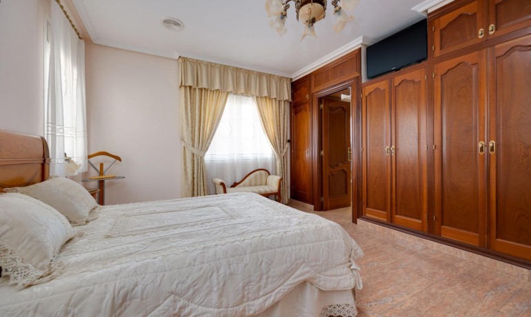 Sale - Villa -
Orihuela - Hurchillo