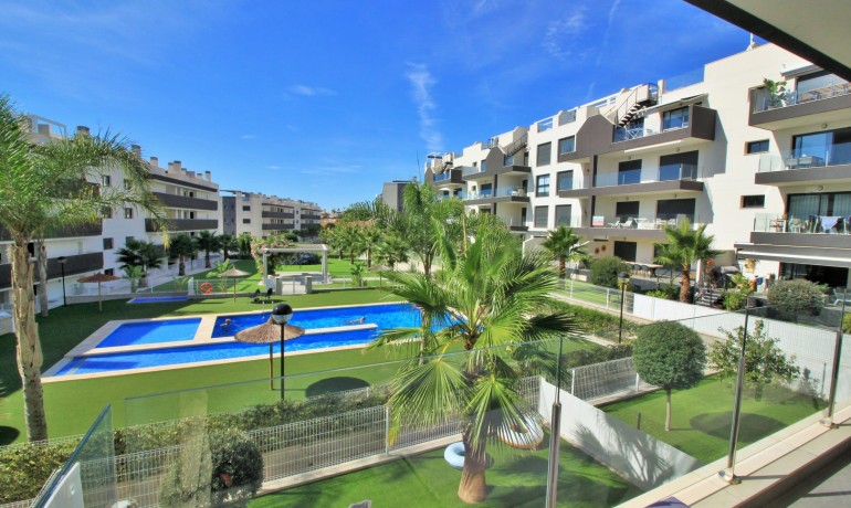 Sale - Apartment / Flat -
Orihuela Costa* - Villamartin*