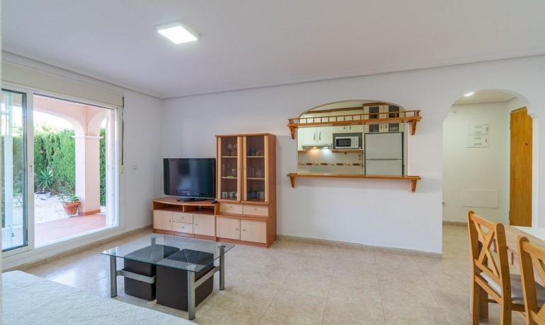 Sale - Apartment / Flat -
Orihuela Costa - Playa Flamenca