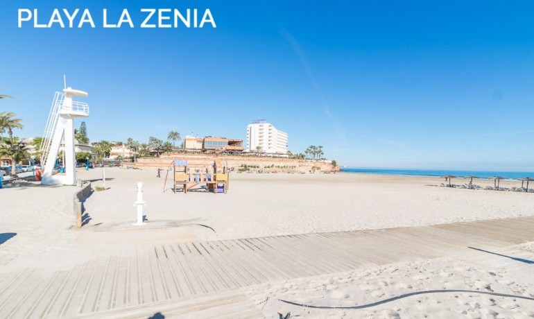 Sale - Apartment / Flat -
Orihuela Costa* - Playa Flamenca*