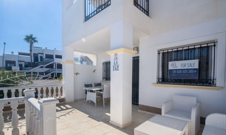 Sale - Apartment / Flat -
Orihuela Costa