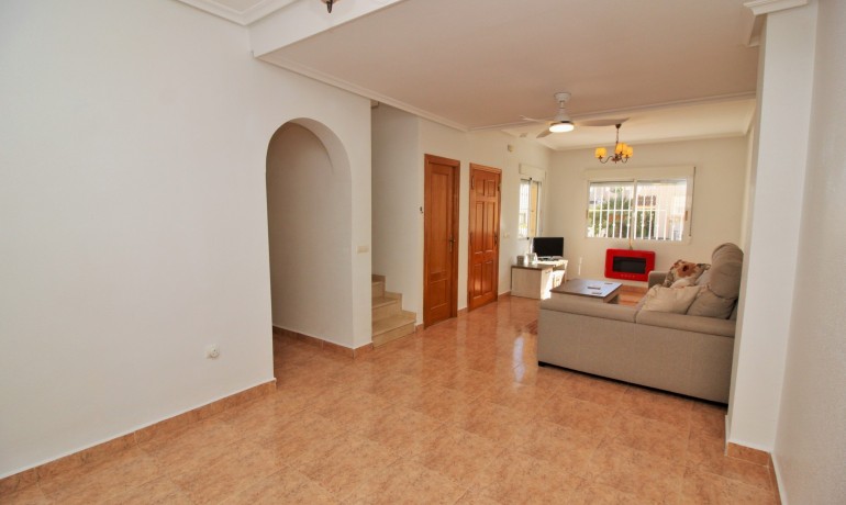 Sale - Villa -
Playa Flamenca