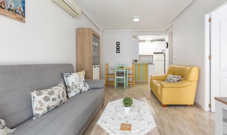 Revente - Appartement / Flat -
Torrevieja - Estacion de autobuses