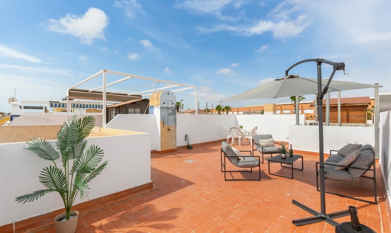 Sale - Apartment / Flat -
Torrevieja