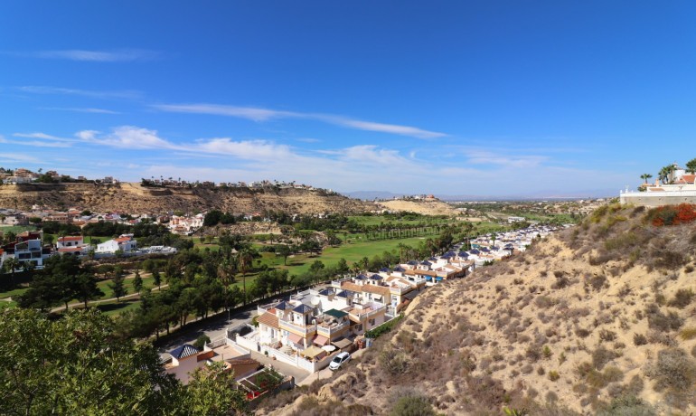 Herverkoop - Villa -
Cuidad Quesada* - La Marquesa