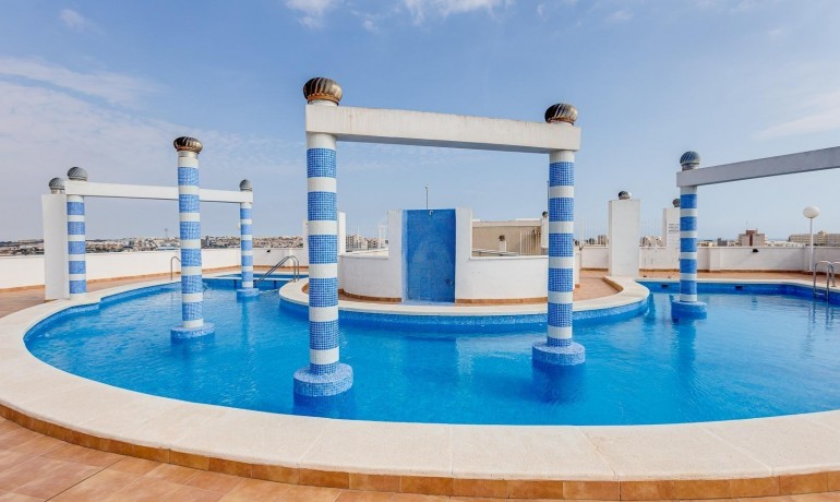 Sale - Apartment / Flat -
Torrevieja* - Playa de los Locos*