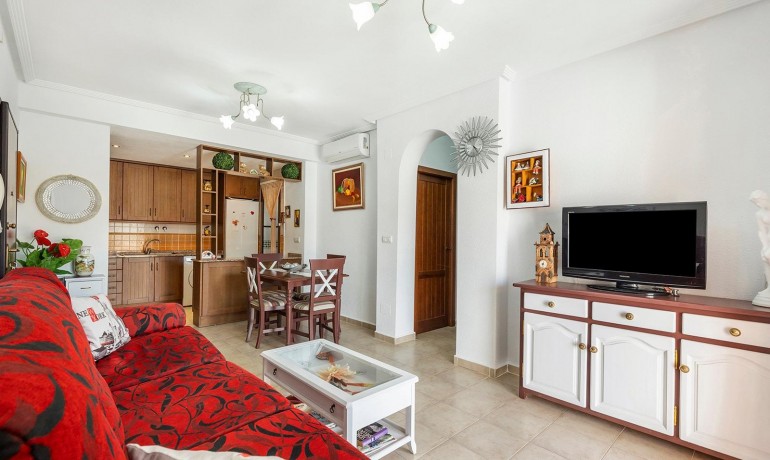 Sale - Apartment / Flat -
Torrevieja* - Torrejón