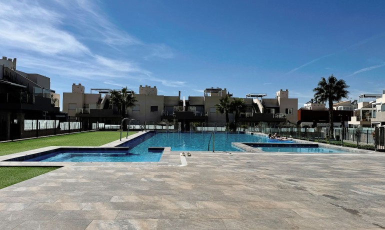 Sale - Apartment / Flat -
Torrevieja - Aguas Nuevas