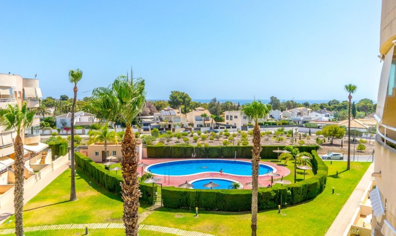 Herverkoop - Appartement / Flat -
Orihuela Costa - Campoamor