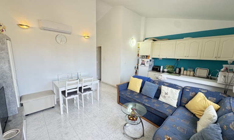 Sale - Apartment / Flat -
Orihuela Costa* - Villamartin*