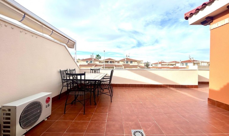 Revente - Penthouse -
Orihuela Costa* - La Zenia