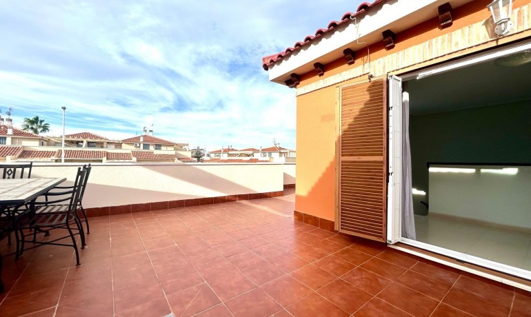 Sale - Penthouse -
Orihuela Costa* - La Zenia