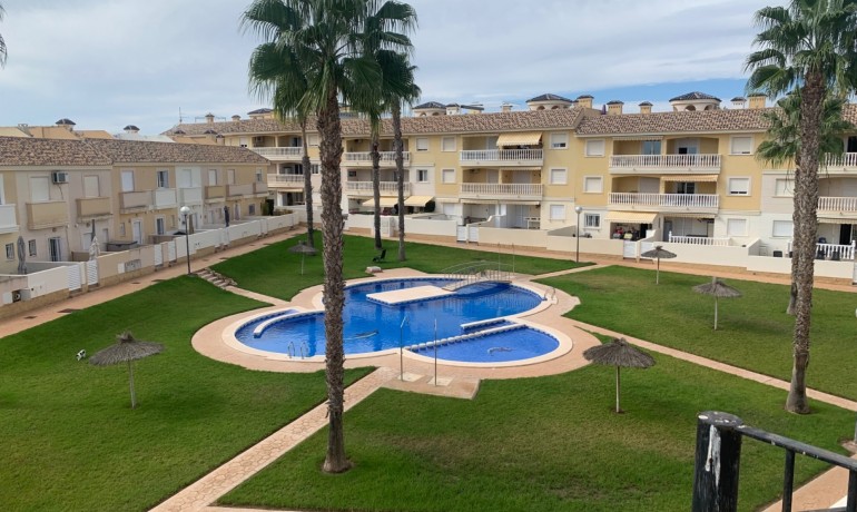 Revente - Maison -
Orihuela Costa* - Lomas de Cabo Roig*