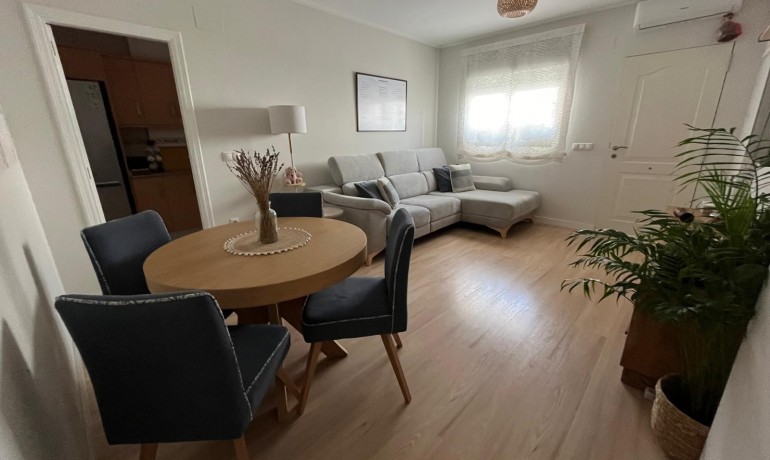 Sale - Apartment / Flat -
Alicante* - Almoradi*