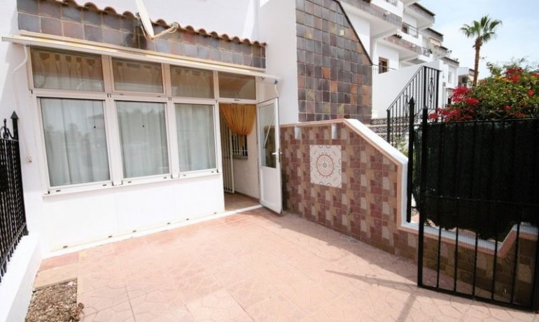 Herverkoop - Appartement / Flat -
Orihuela Costa - Punta Prima