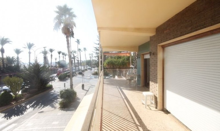 Sale - Apartment / Flat -
Torrevieja*