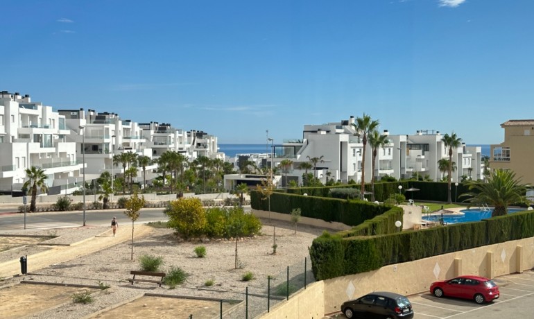 Revente - Appartement / Flat -
Orihuela Costa - Punta Prima