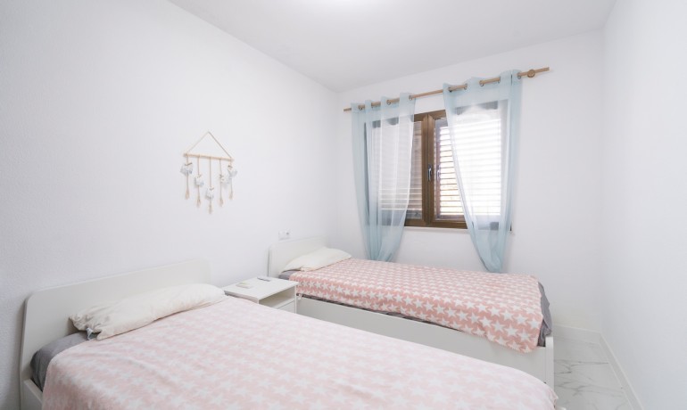 Revente - Appartement / Flat -
Orihuela Costa* - Playa Flamenca*