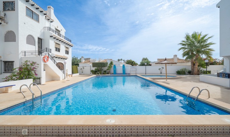 Herverkoop - Appartement / Flat -
Orihuela Costa* - Playa Flamenca*