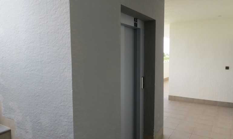 Revente - Appartement / Flat -
Guardamar del Segura* - El Raso*