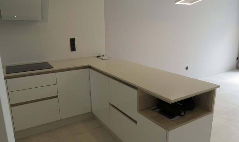 Sale - Apartment / Flat -
Guardamar del Segura* - El Raso*