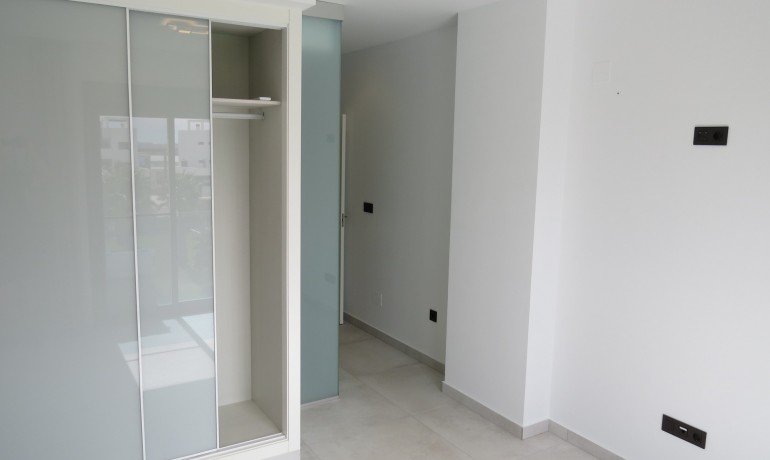 Sale - Penthouse -
Guardamar del Segura* - El Raso*