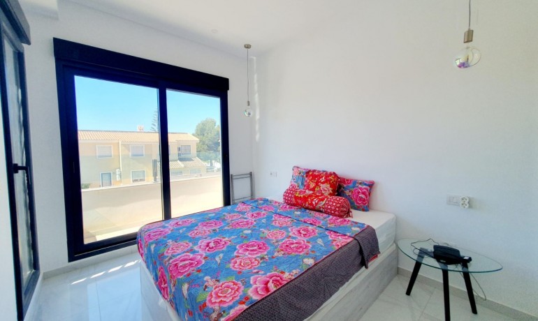 Sale - House -
Orihuela Costa* - Villamartín