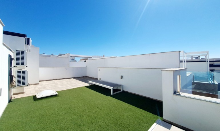 Sale - House -
Orihuela Costa* - Villamartín