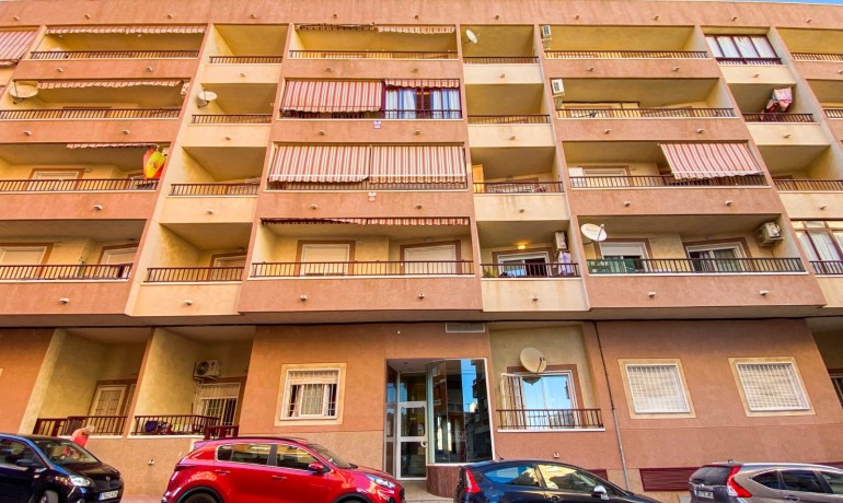 Herverkoop - Penthouse -
Torrevieja* - Centro