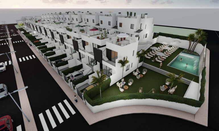 New Build - Townhouse -
Alicante* - Sin Zona