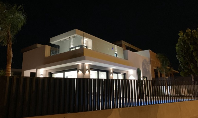 Nieuwbouw - Villa -
Alicante* - Pueblo