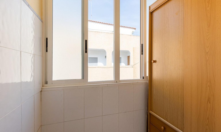 Herverkoop - Appartement / Flat -
Torrevieja* - La Mata*