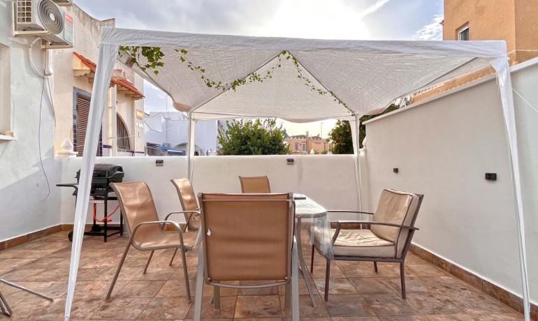 Revente - Appartement / Flat -
Orihuela Costa* - Playa Flamenca*