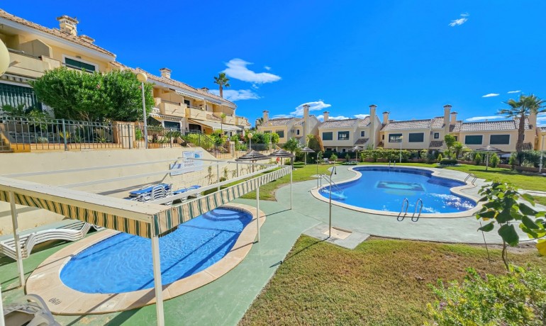 Sale - Apartment / Flat -
Orihuela Costa* - Campoamor*