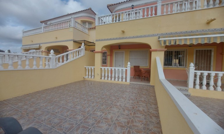 Sale - Apartment / Flat -
Orihuela Costa* - Villamartín-Las Filipinas