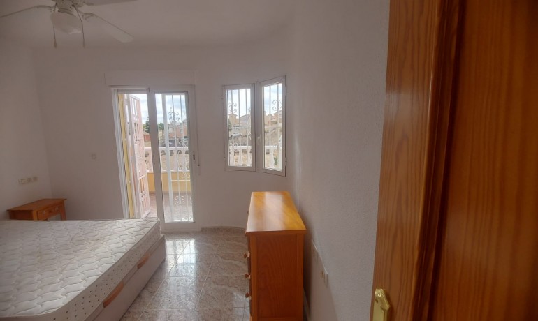 Herverkoop - Appartement / Flat -
Orihuela Costa - Villamartín-Las Filipinas