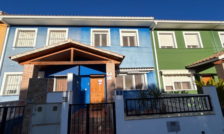 Sale - House -
Orihuela* - Torremendo*