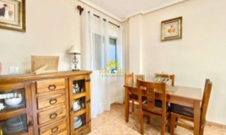 Sale - House -
La Marina* - Catral*