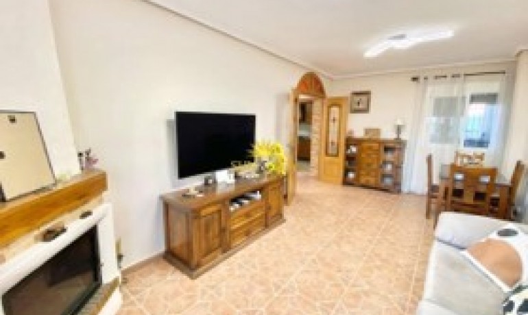 Sale - House -
La Marina* - Catral*