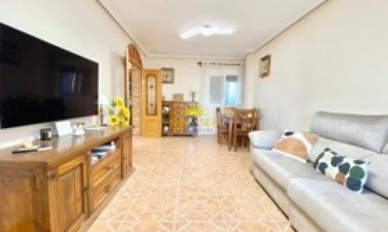 Sale - House -
La Marina* - Catral*