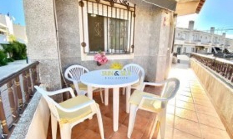 Sale - House -
La Marina* - Catral*