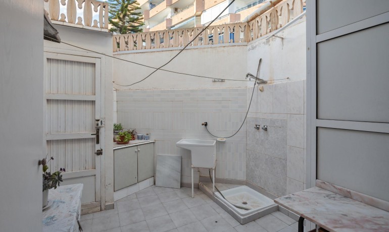 Sale - Townhouse -
Torrevieja - Acequion