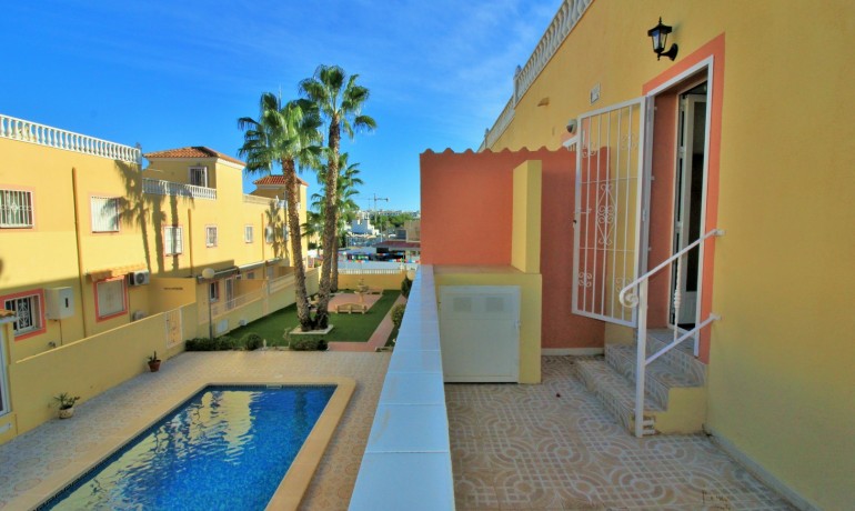 Revente - Maison -
Orihuela Costa* - Villamartin*